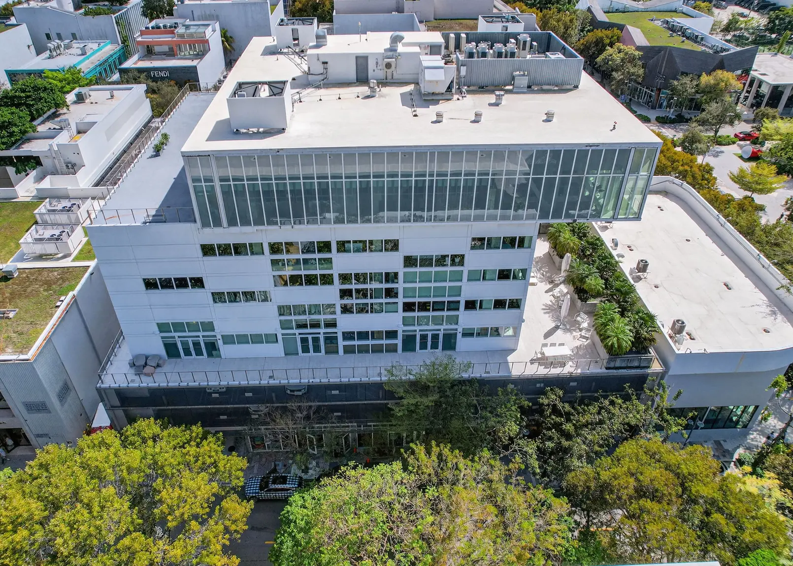 Design 41 office and retail building